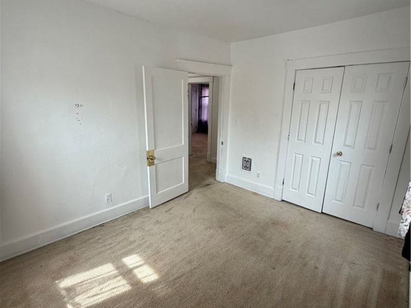 1070 Parkside Road, Cleveland, OH 44108 Photo 10