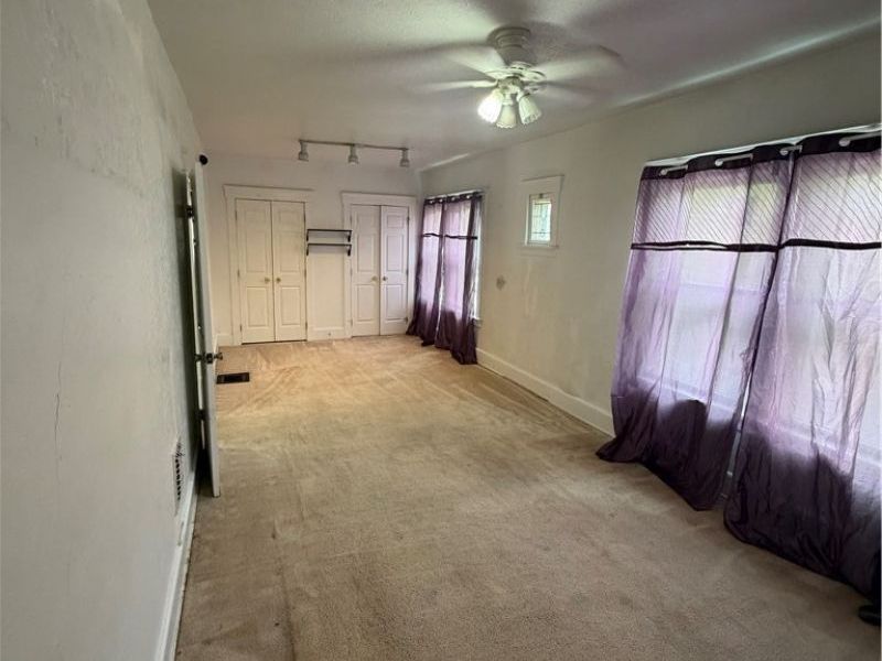 1070 Parkside Road, Cleveland, OH 44108 Photo 12