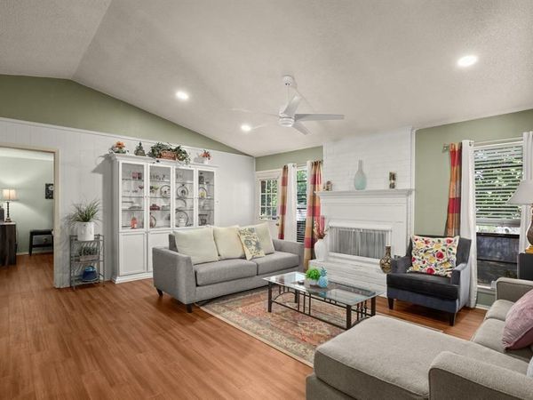 509 Oat Meadow DR, Pflugerville, TX 78660