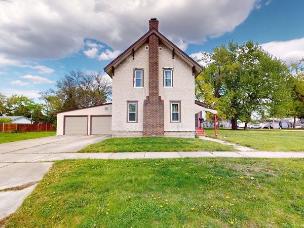 1523 N Monroe Avenue, Mason City, IA 50401