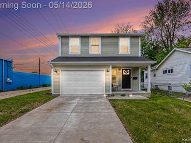 1844 E Jarvis Avenue, Hazel Park, MI 48030