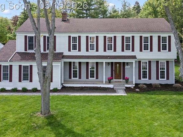 4238 Apple Valley Lane, West Bloomfield Twp, MI 48323