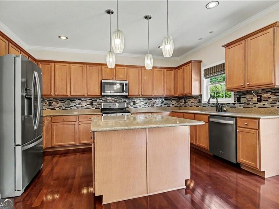 Property Image 9