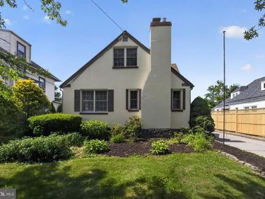 36 DECATUR ROAD, HAVERTOWN, PA 19083