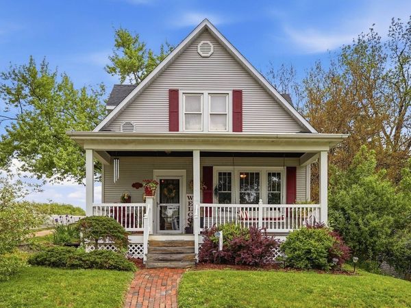 795 Angella Street, Dubuque, IA 52001