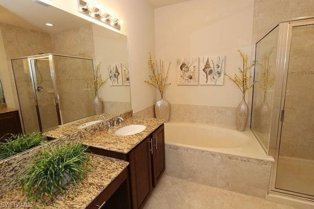 6525 Monterey Pt , Unit 203, Naples, FL 34105 Photo
