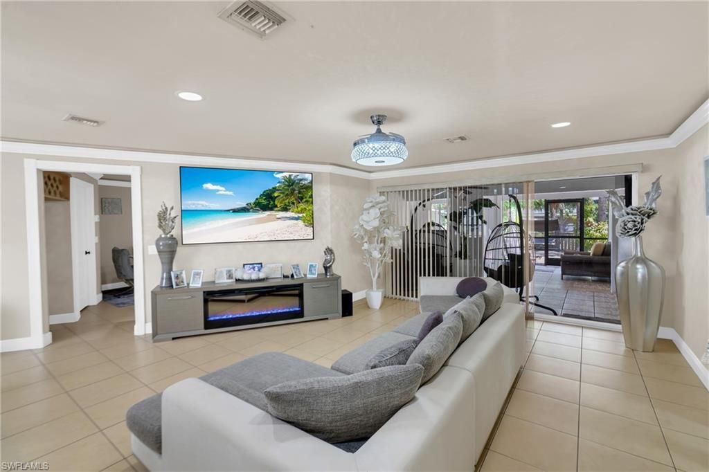 4587 25th Ct Sw, Naples, FL 34116 Photo