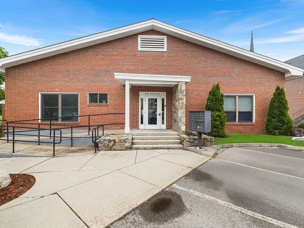 30 Broad St, Unit 204, Marlborough, MA 01752