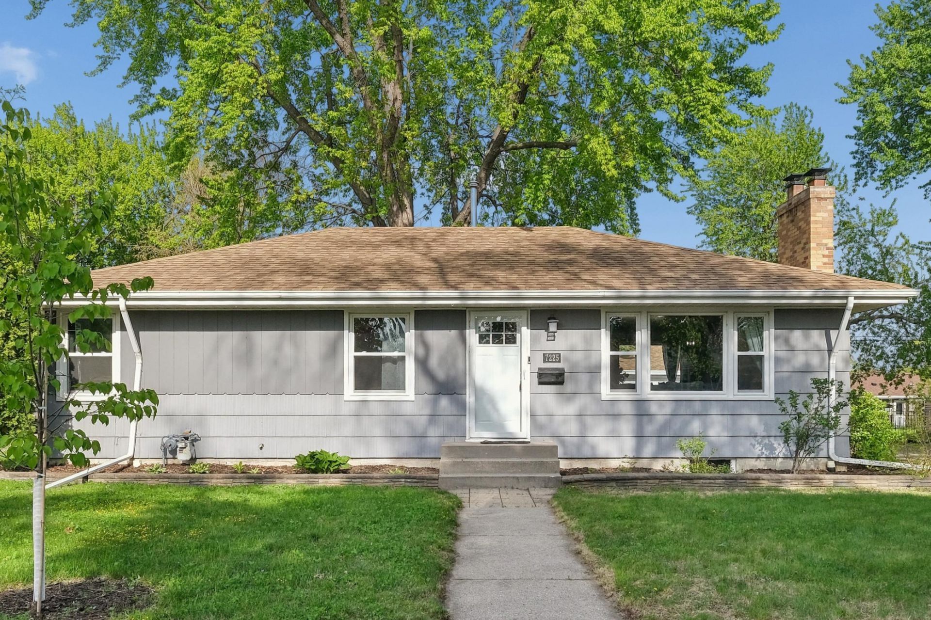 7225 12th Avenue S, Richfield, MN 55423