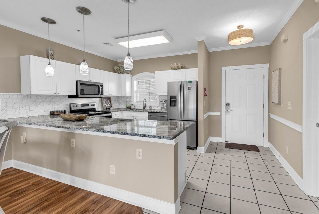4839 Carnation Circle  Photo 10