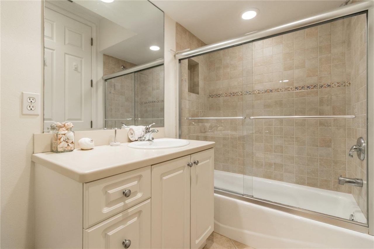 3705 54th Drive W, Unit 103, Bradenton, FL 34210 Photo