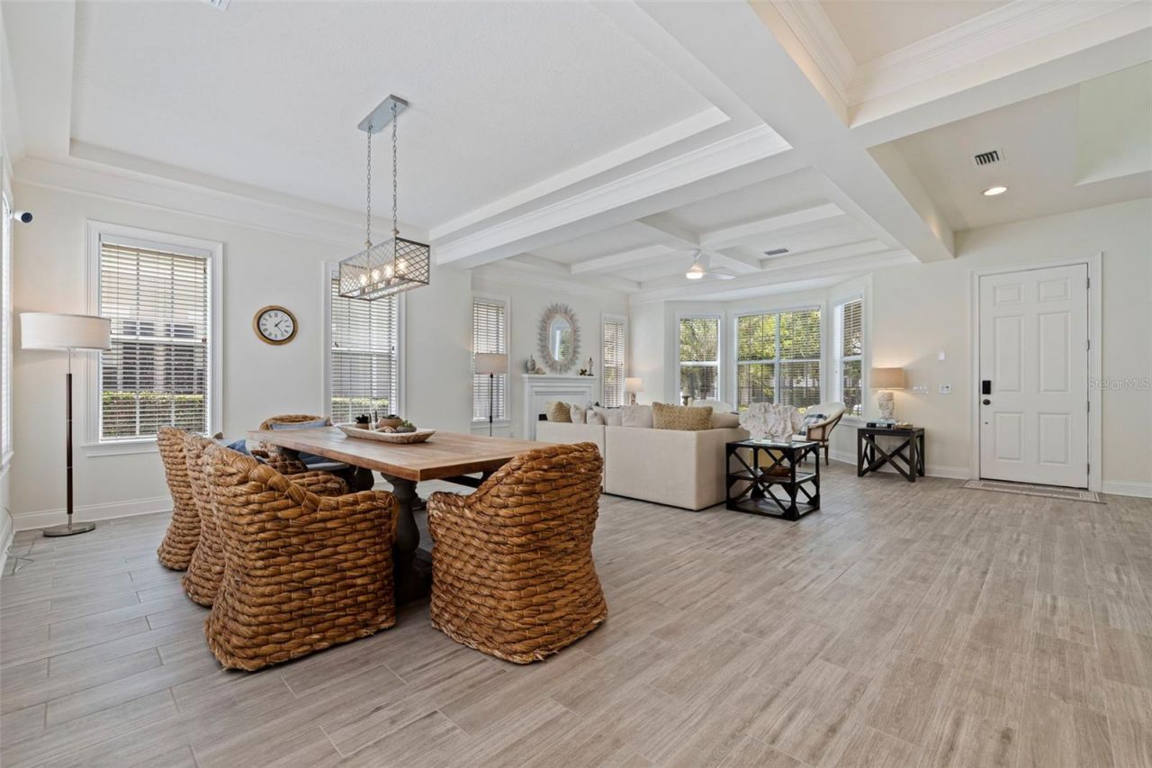 125 Commonwealth Court N, Saint Petersburg, FL 33716 Photo