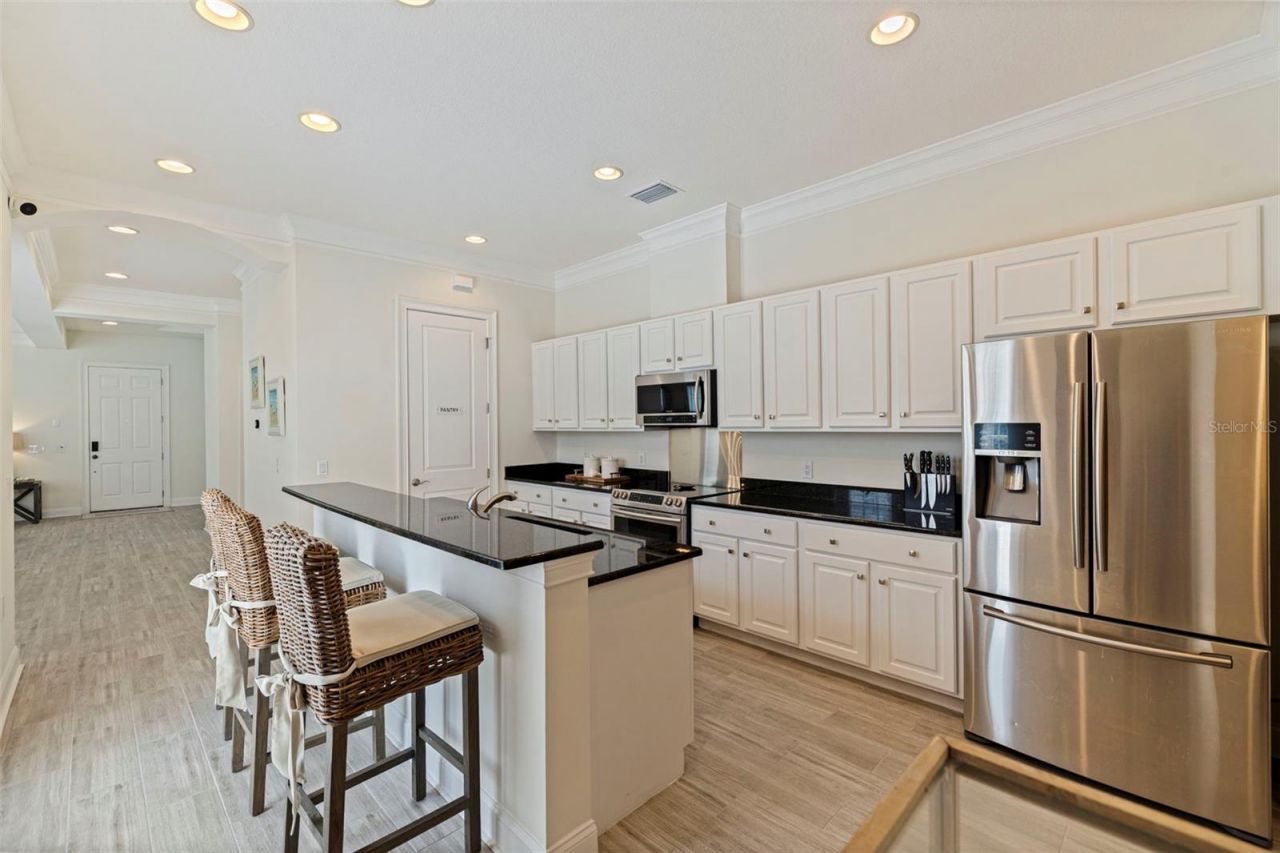 125 Commonwealth Court N, Saint Petersburg, FL 33716 Photo