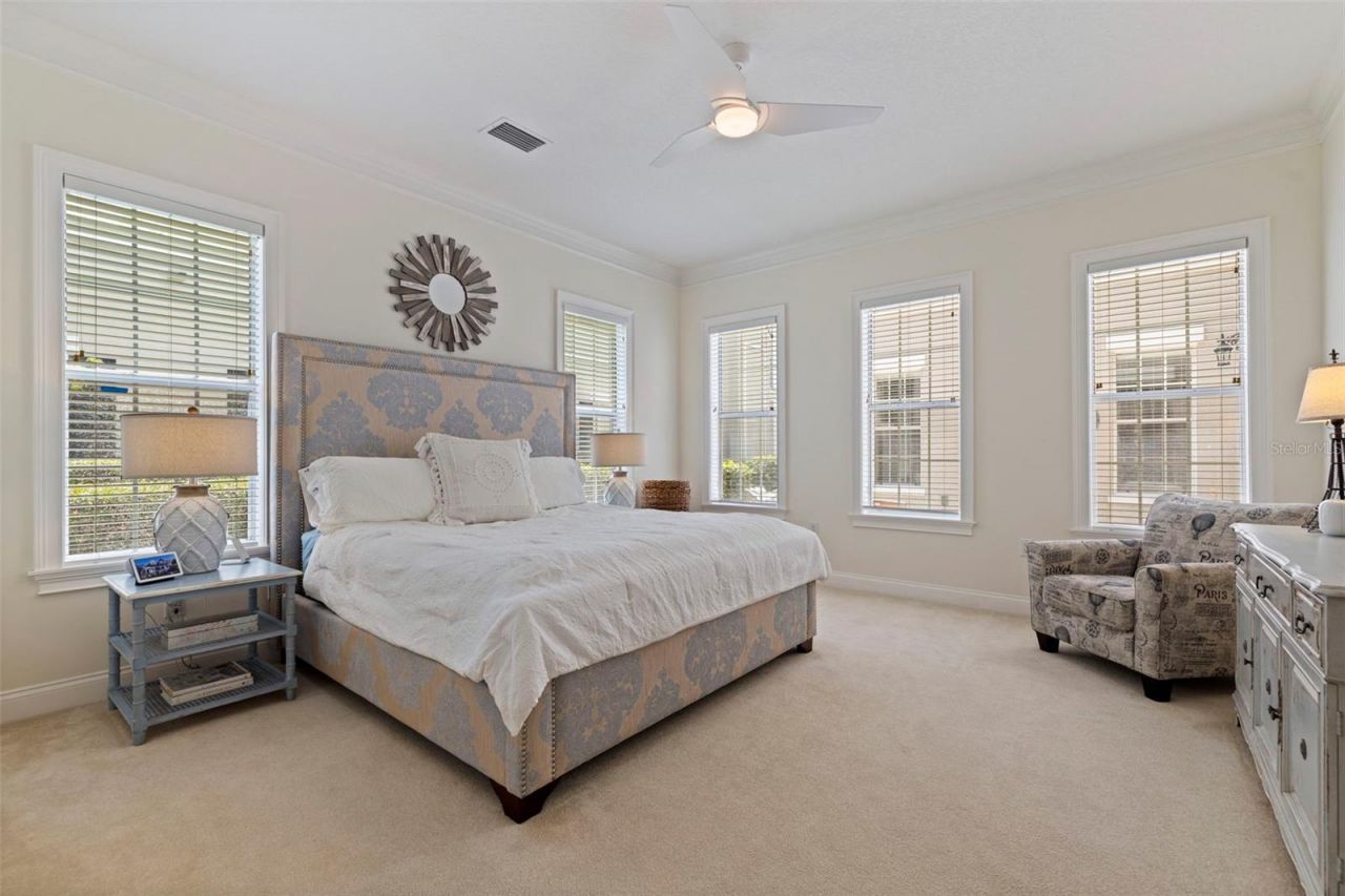 125 Commonwealth Court N, Saint Petersburg, FL 33716 Photo