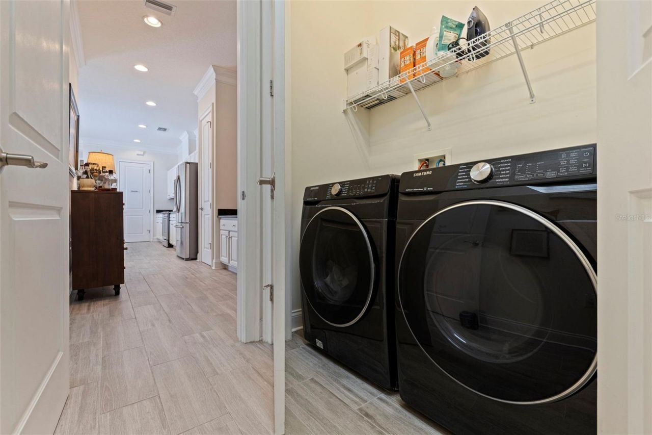 125 Commonwealth Court N, Saint Petersburg, FL 33716 Photo