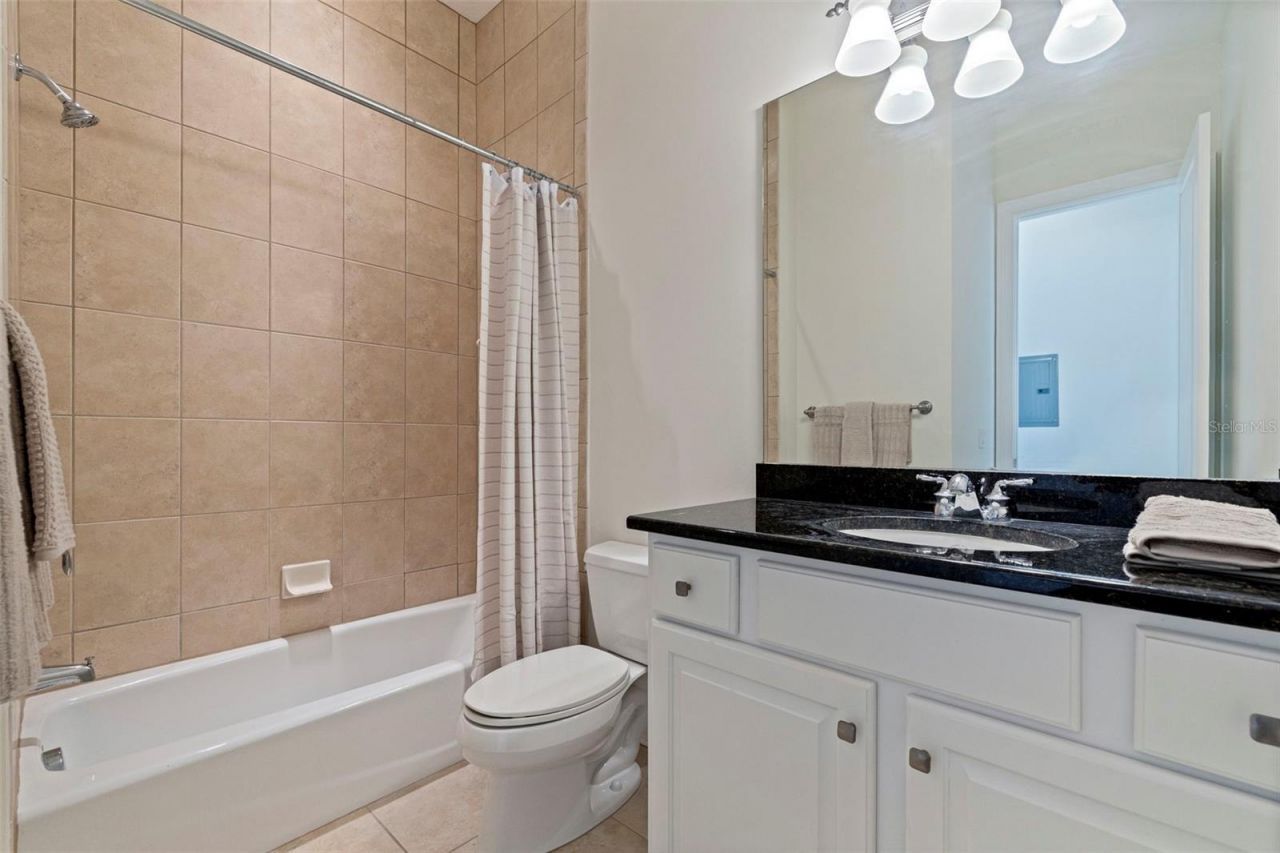 125 Commonwealth Court N, Saint Petersburg, FL 33716 Photo