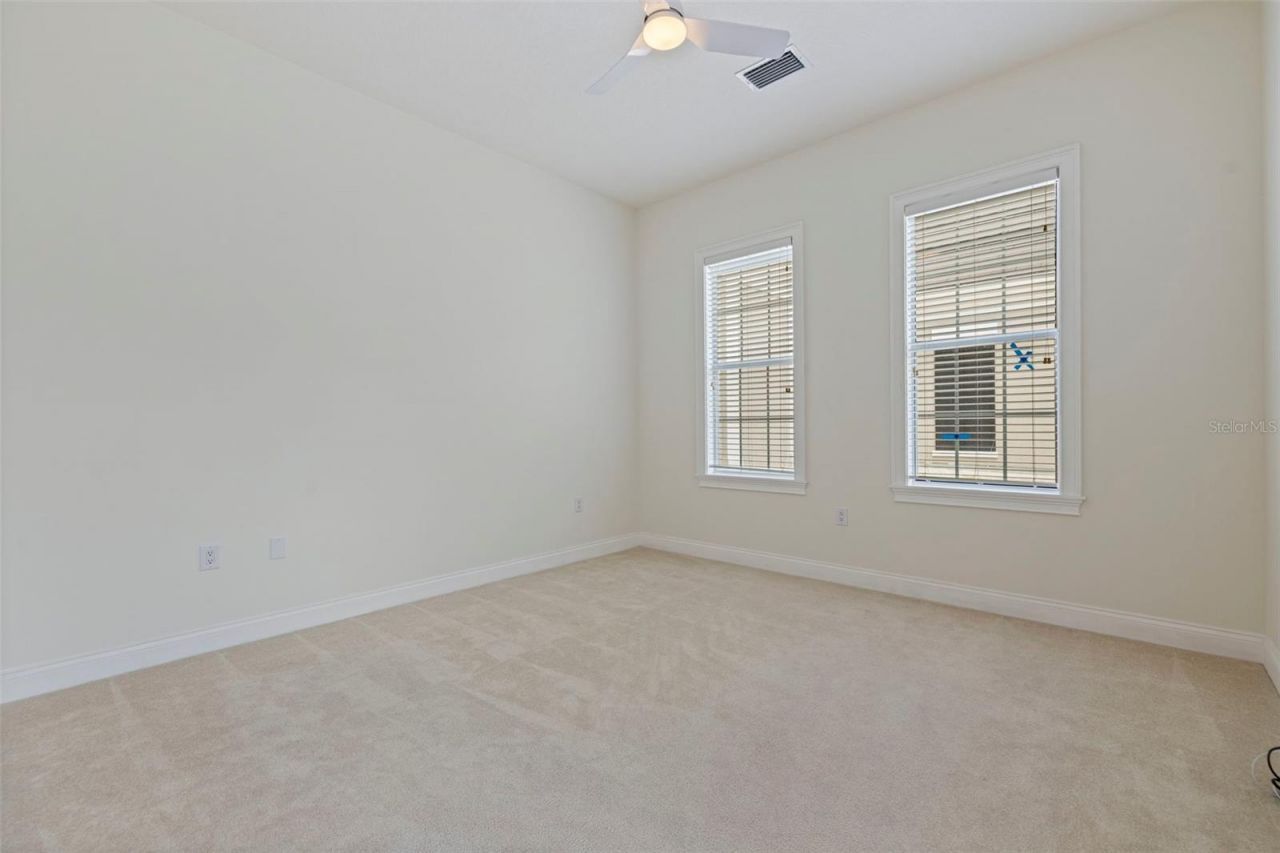 125 Commonwealth Court N, Saint Petersburg, FL 33716 Photo