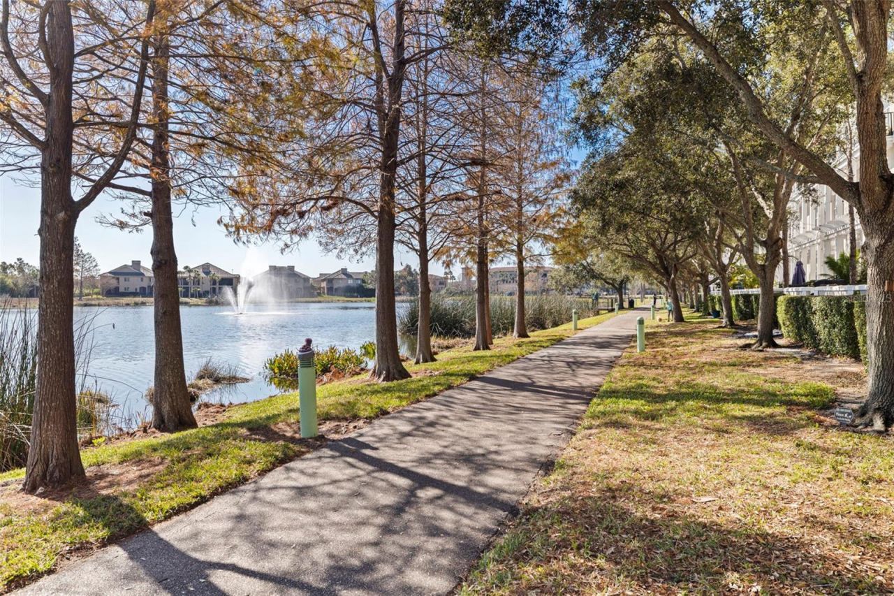 125 Commonwealth Court N, Saint Petersburg, FL 33716 Photo