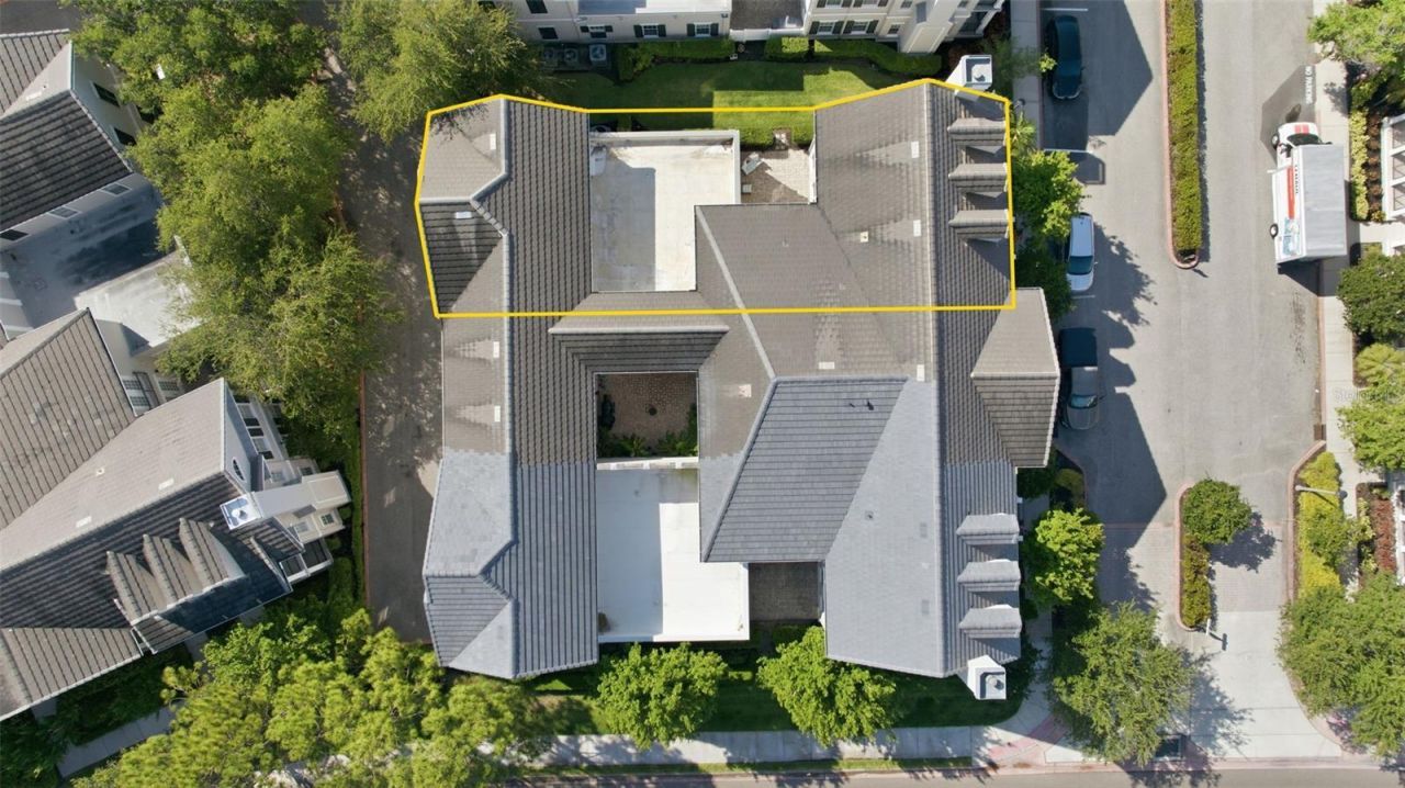 125 Commonwealth Court N, Saint Petersburg, FL 33716 Photo