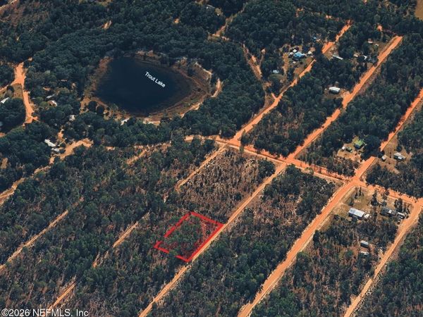 228 SALEM Trail, Interlachen, FL 32148