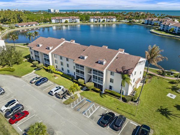 4452 NE Ocean Boulevard, Unit C3, Jensen Beach, FL 34957
