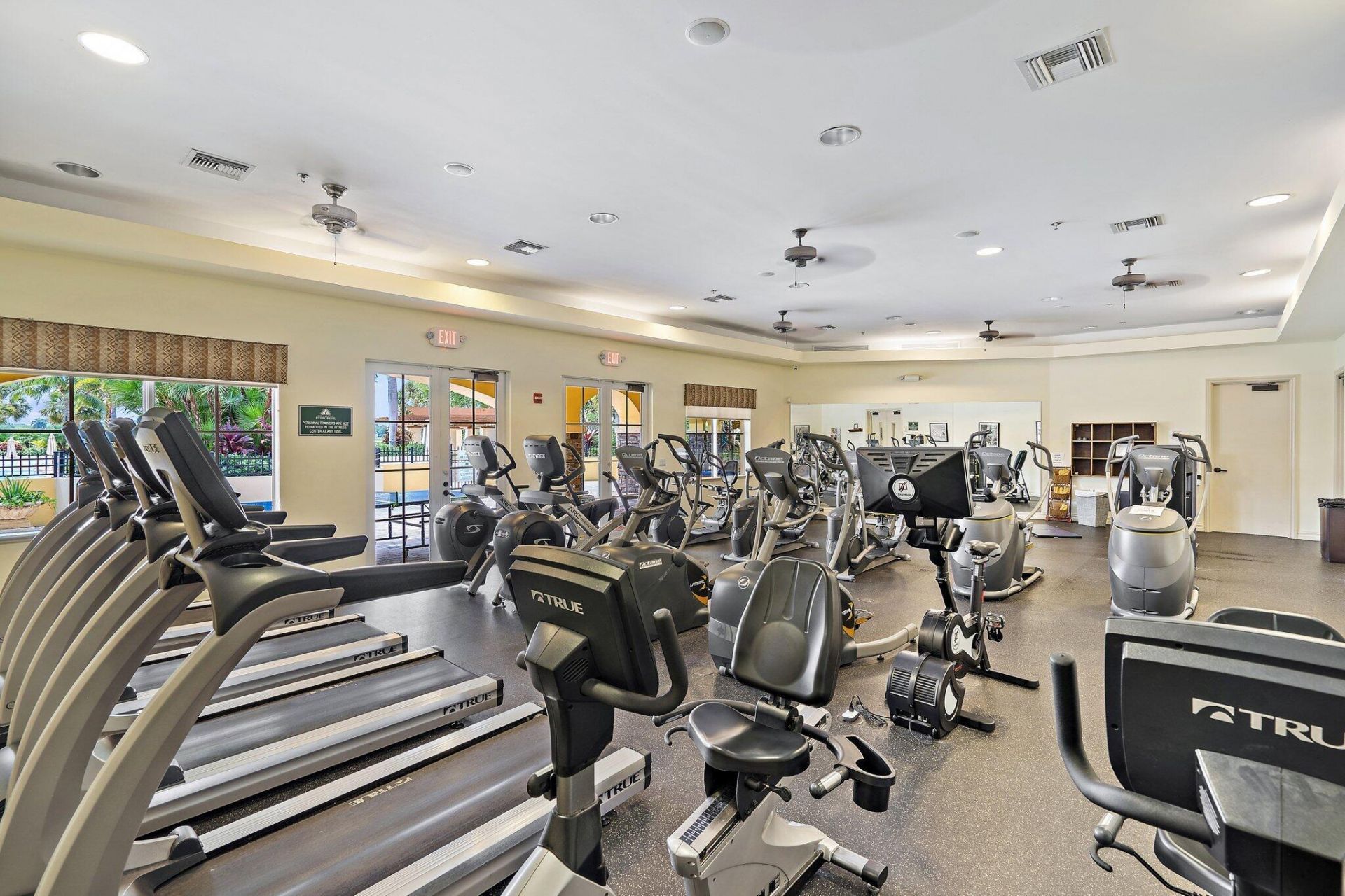 1905 Flower Drive, Palm Beach Gardens, FL 33410 Photo