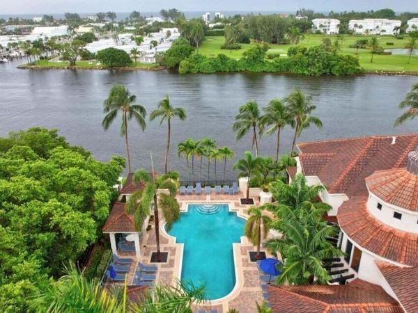 2120 Tuscany Way, Boynton Beach, FL 33435