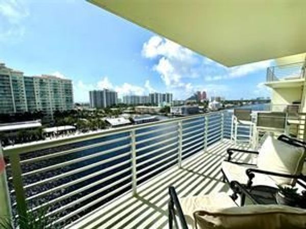 2900 NE 30th Street, Unit K9, Fort Lauderdale, FL 33306