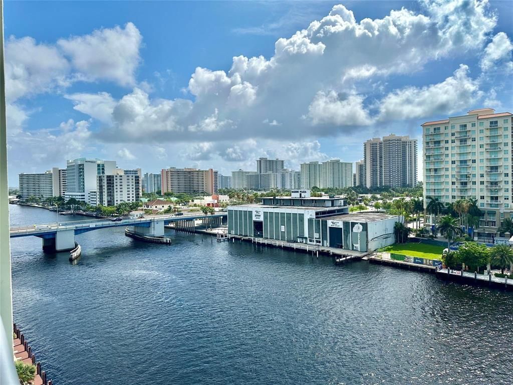 2900 NE 30th Street, Unit K9, Fort Lauderdale, FL 33306 Photo