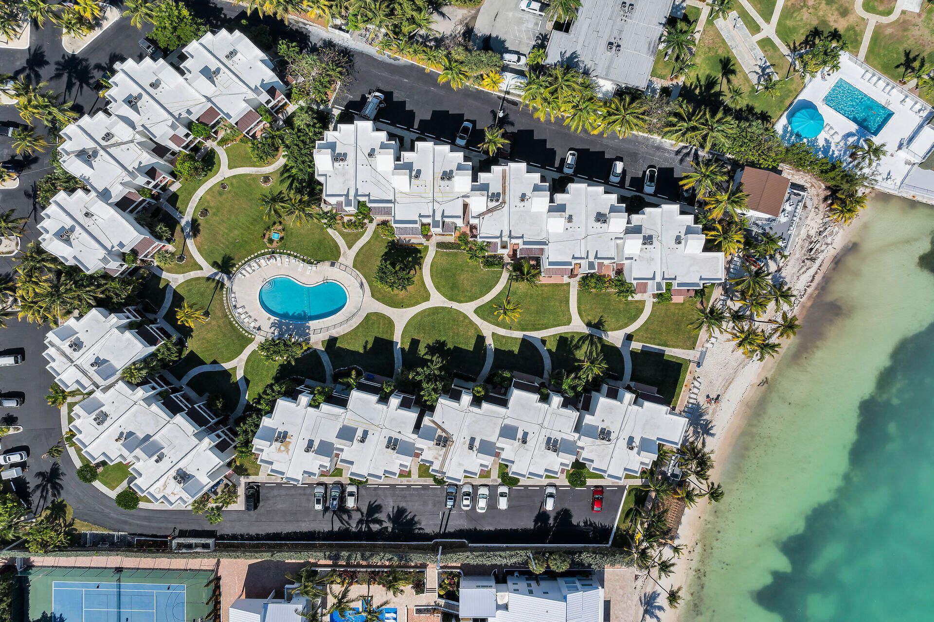 601 W Ocean Dr Drive, Unit 203a, Key Colony Beach, FL 33051 Photo