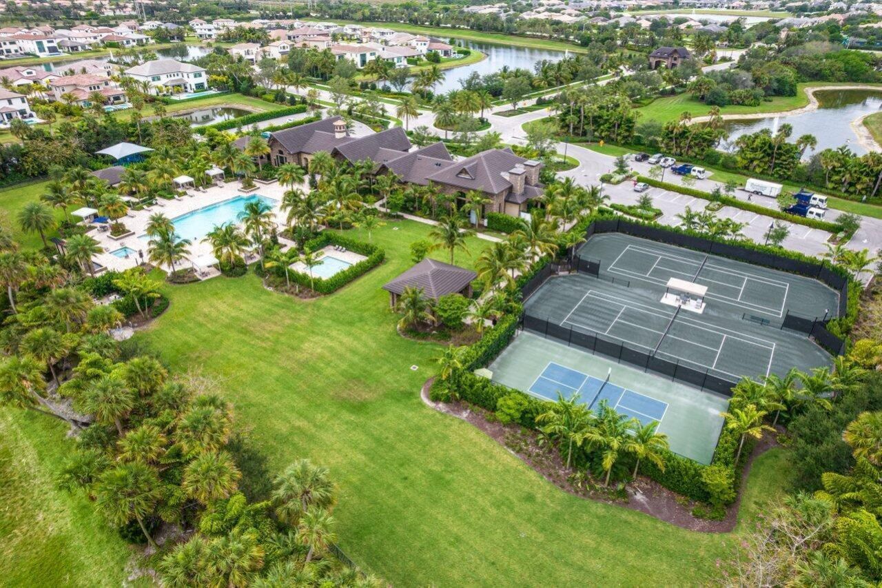 8779 Grand Prix Lane, Boynton Beach, FL 33472 Photo