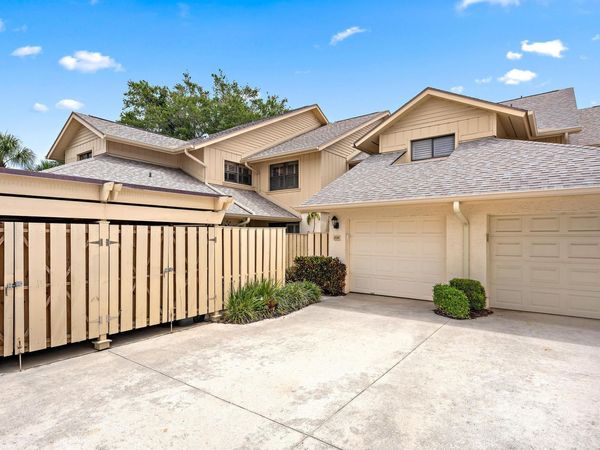 17165 Waterbend Drive, Unit 206, Jupiter, FL 33477