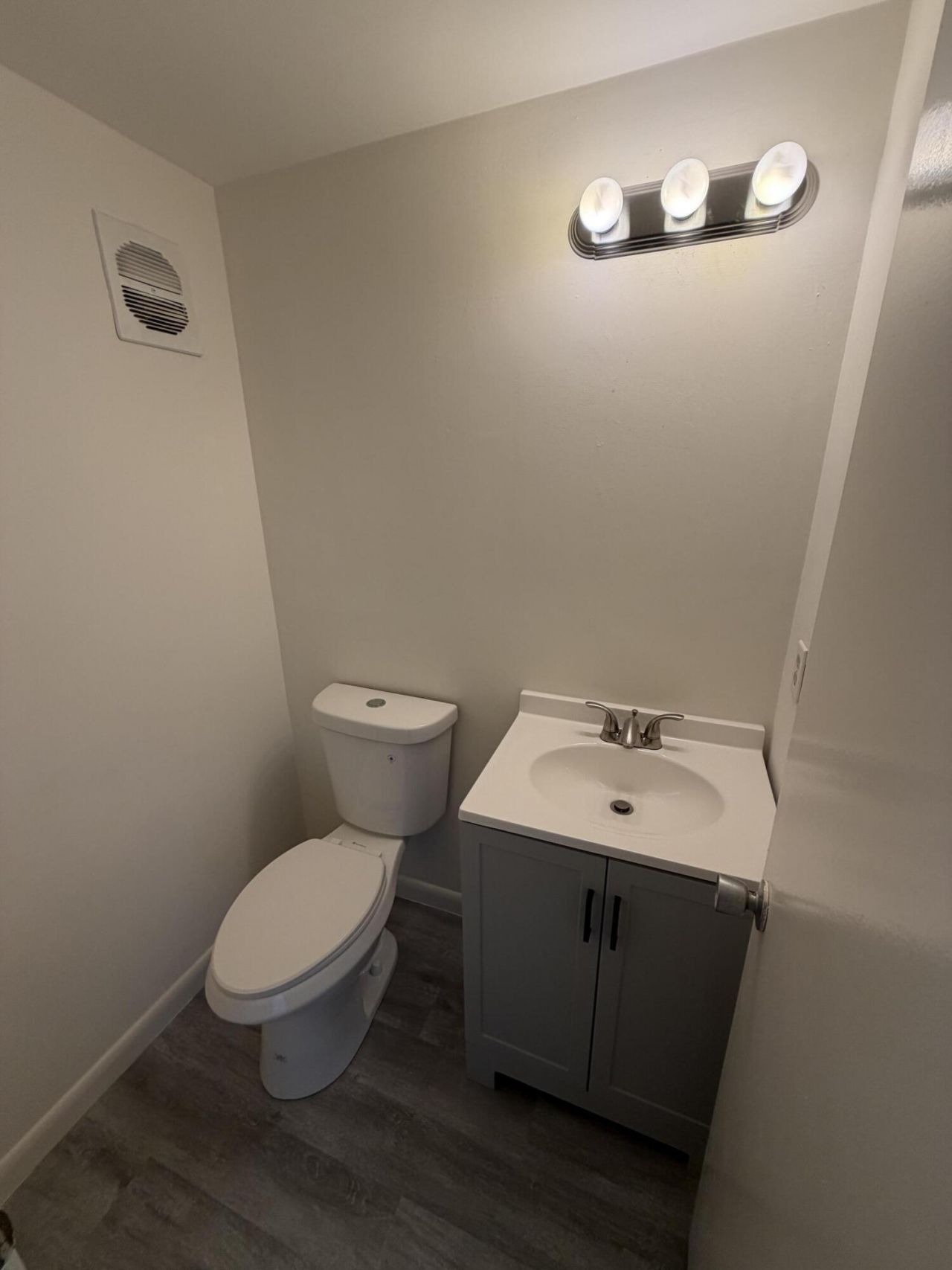 370 E Horizons, Unit 203, Boynton Beach, FL 33435 Photo