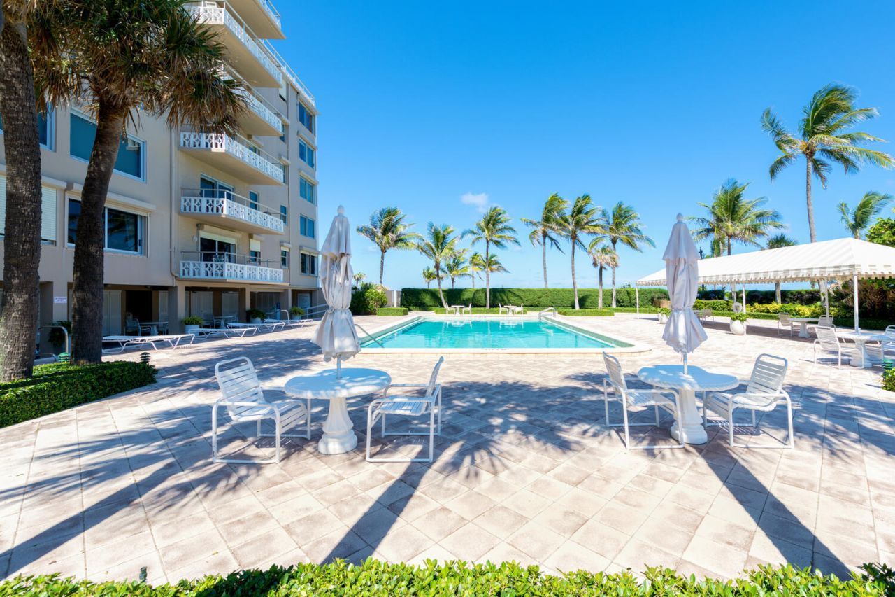 170 N Ocean Boulevard, Palm Beach, FL 33480 Photo