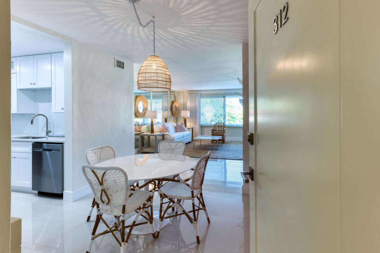 170 N Ocean Boulevard, Palm Beach, FL 33480 Photo
