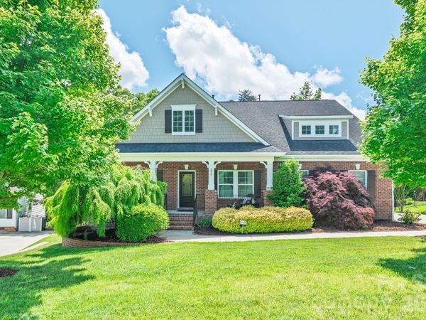 321 Calming Way, Tega Cay, SC 29708