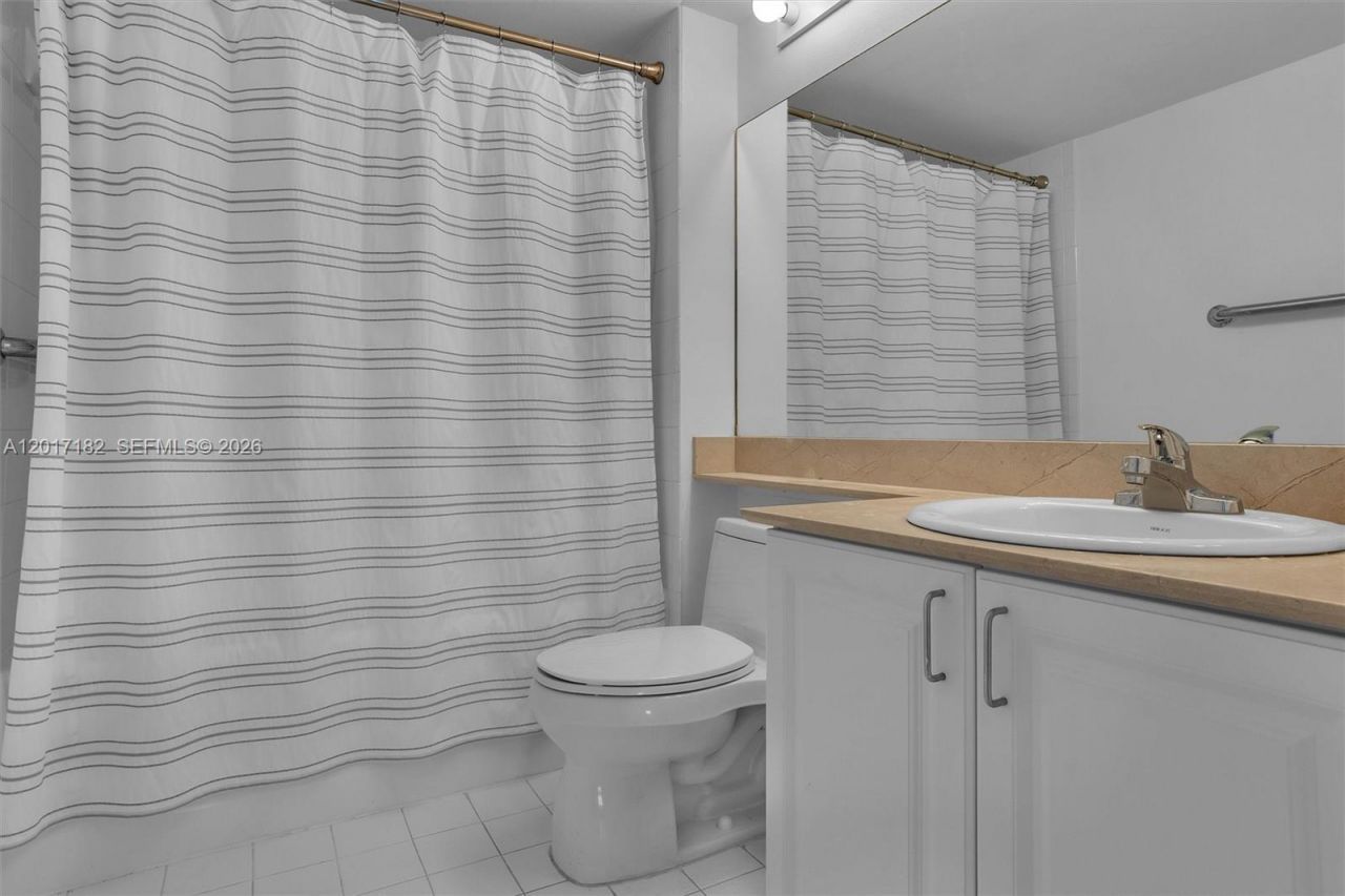 90 Alton Rd , Unit 2303, Miami Beach, FL 33139 Photo