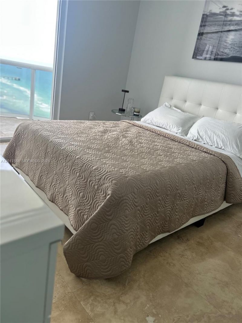 15811 Collins Ave , Unit 2102, Sunny Isles Beach, FL 33160 Photo