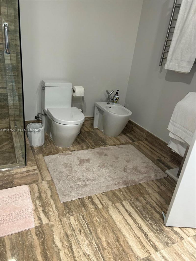 15811 Collins Ave , Unit 2102, Sunny Isles Beach, FL 33160 Photo