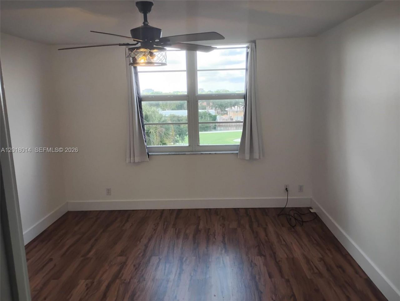 250 Jacaranda Dr , Unit 608, Plantation, FL 33324 Photo
