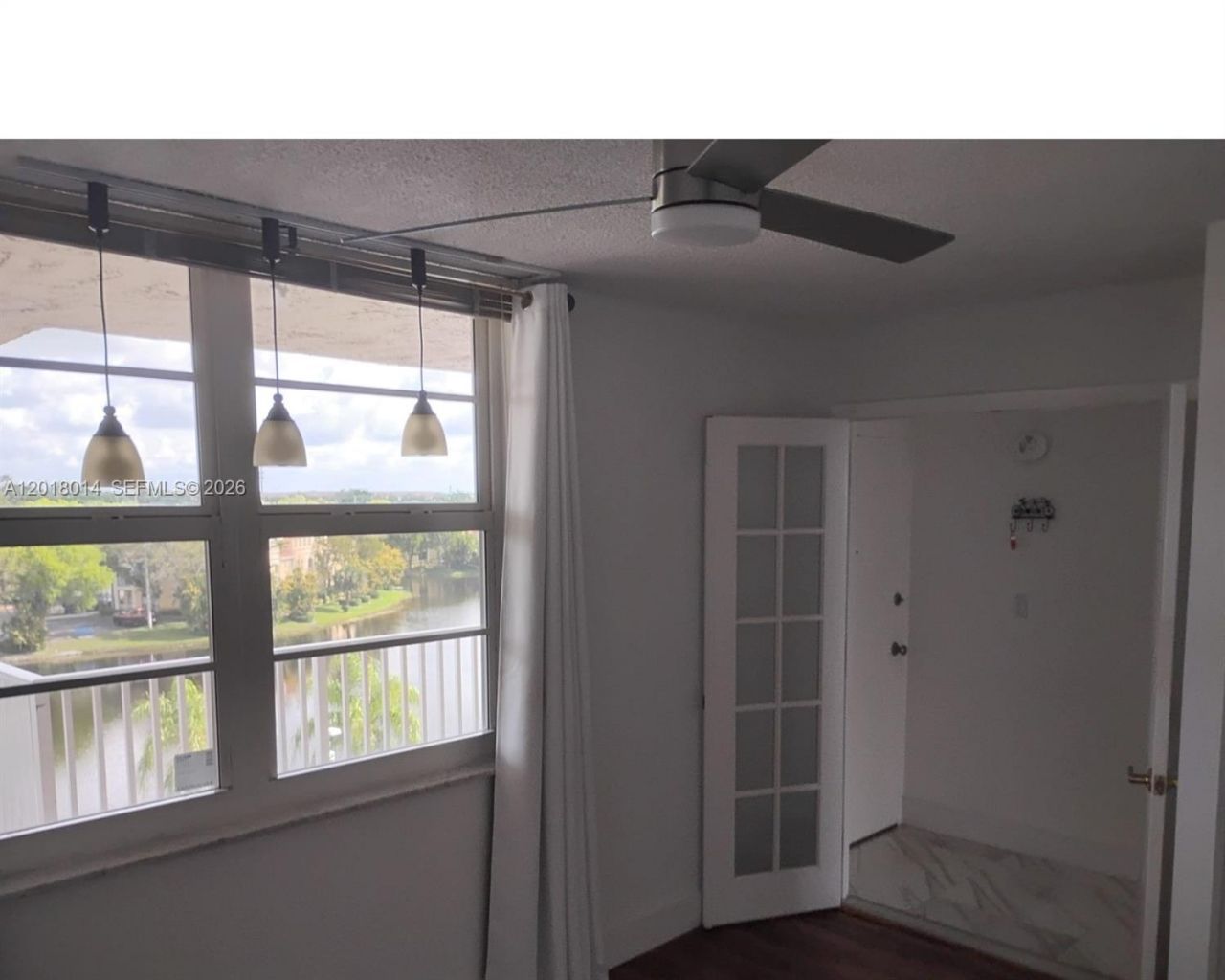 250 Jacaranda Dr , Unit 608, Plantation, FL 33324 Photo