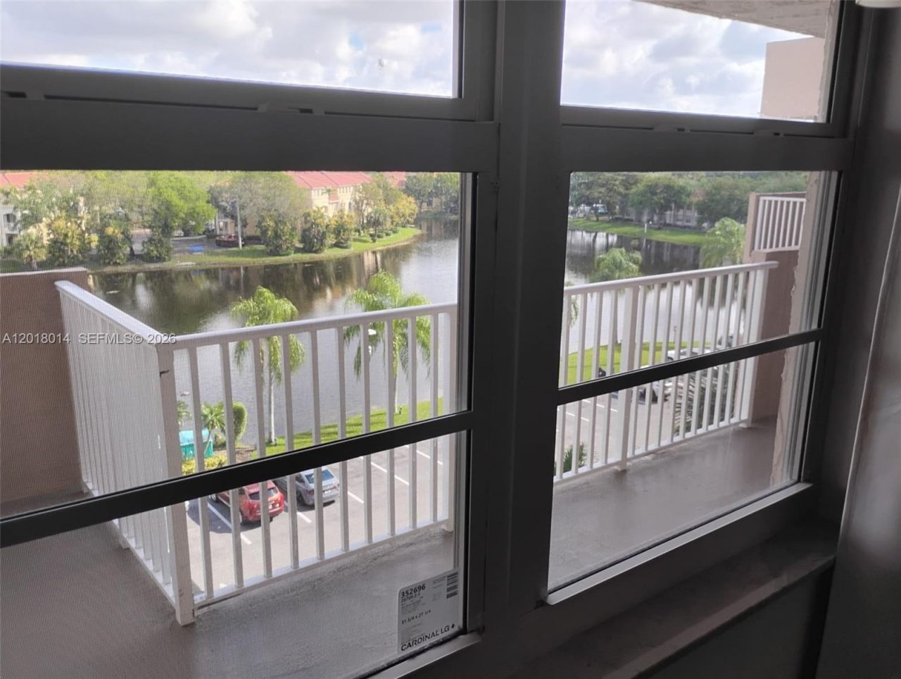 250 Jacaranda Dr , Unit 608, Plantation, FL 33324 Photo