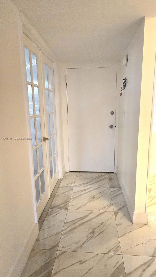 250 Jacaranda Dr , Unit 608, Plantation, FL 33324 Photo