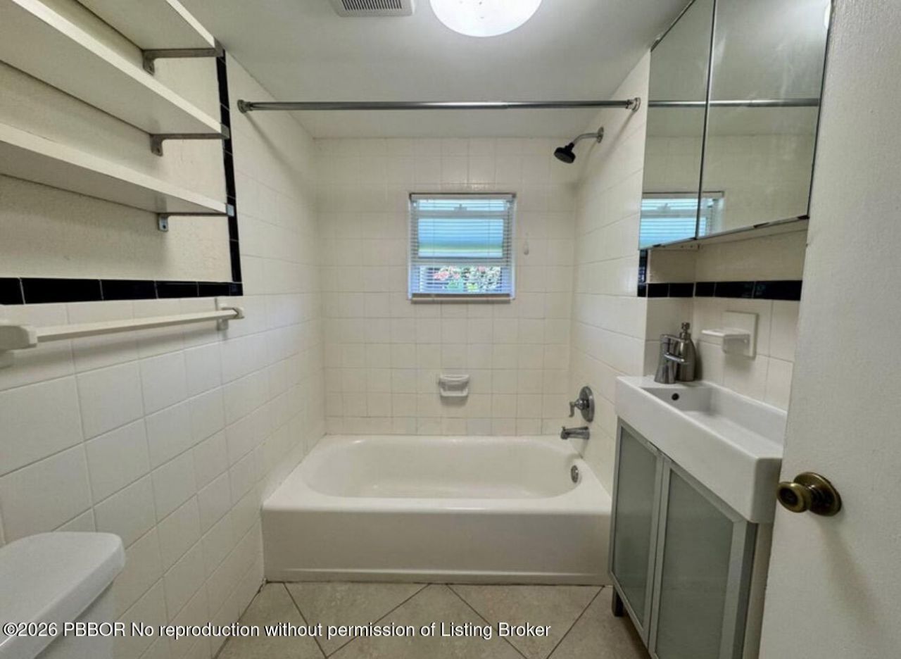 415 31st Street, Unit 1-6, West Palm Beach, FL 33407 Photo