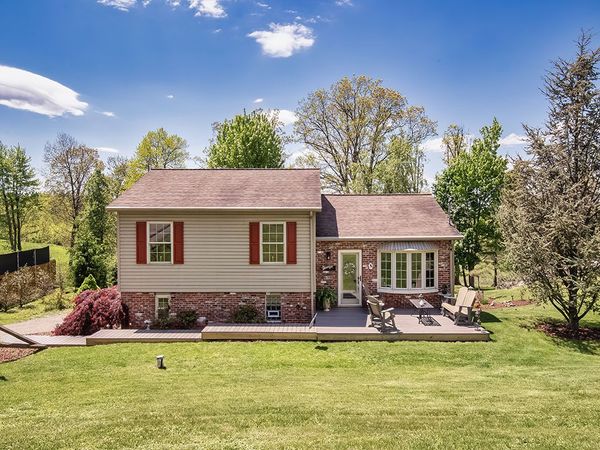 638 Knoll Lane, Apollo, PA 15613