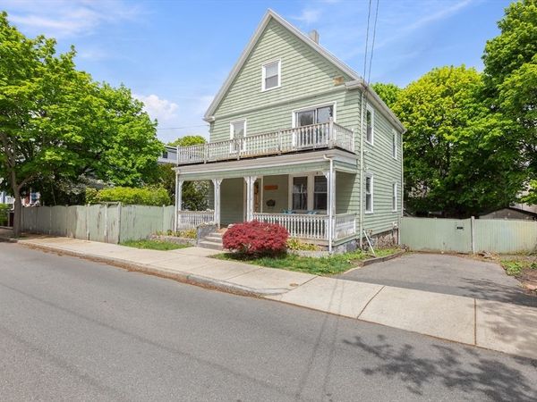 30 Hutchinson St, Winthrop, MA 02152