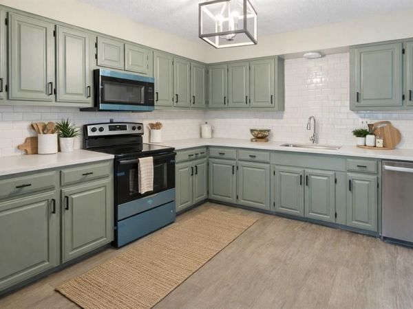 312 E Cottonwood Street, Leonard, TX 75452