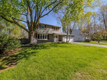 7618 Sandy Lane, Syracuse, NY 13212