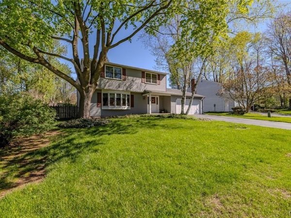 7618 Sandy Lane , Syracuse, NY 13212
