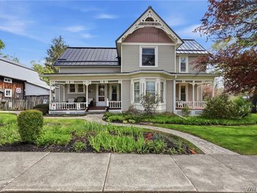 67 Canada Street, Holland, NY 14080